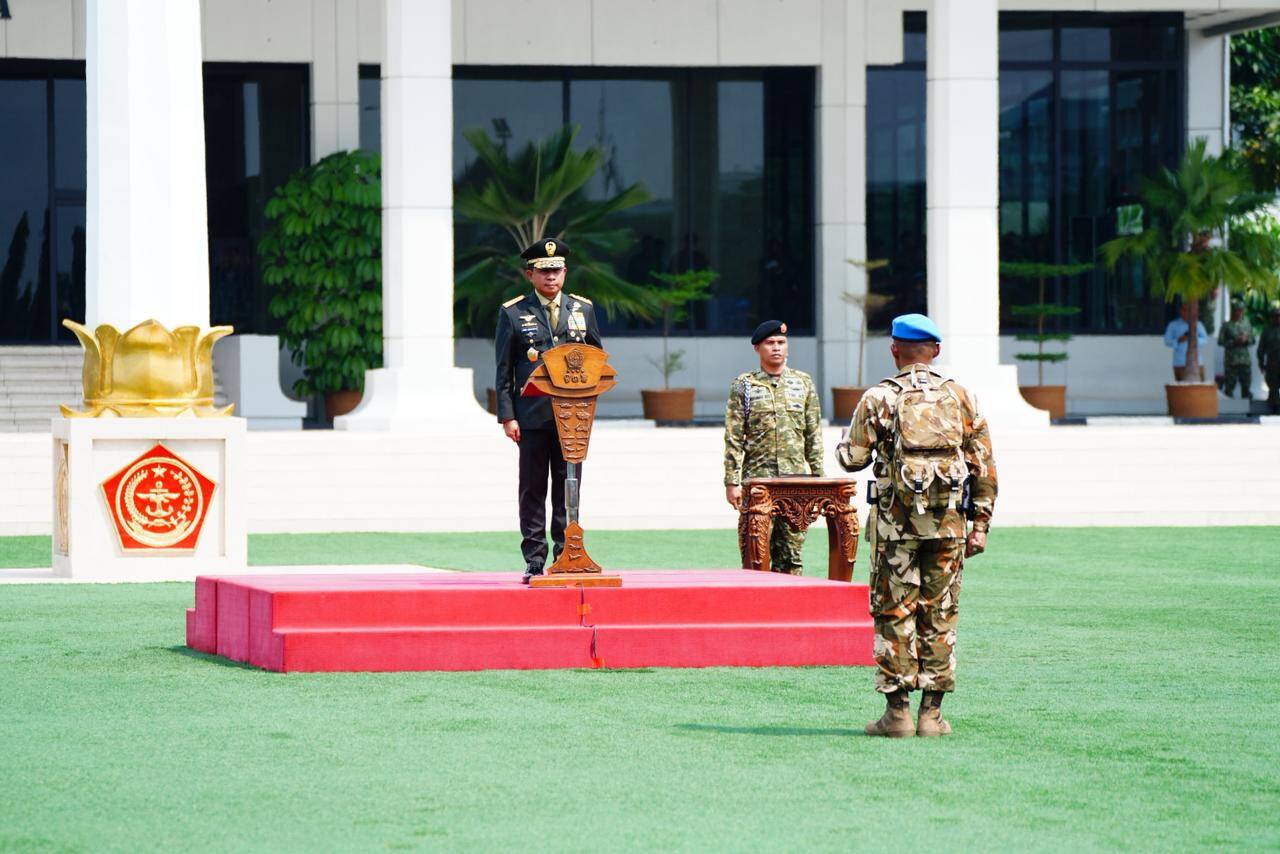Panglima TNI Pimpin Upacara Pemberangkatan Satgas TNI Konga UNIFIL TA 2026