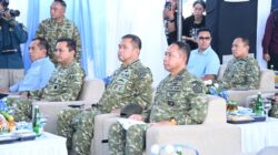Panglima TNI Bersama Menteri Pertanian Melaksanakan Panen Raya Kedelai Ketahanan Pangan TNI AL di Nganjuk Panglima TNI Bersama Menteri Pertanian Melaksanakan Panen Raya Kedelai Ketahanan Pangan TNI AL di Nganjuk