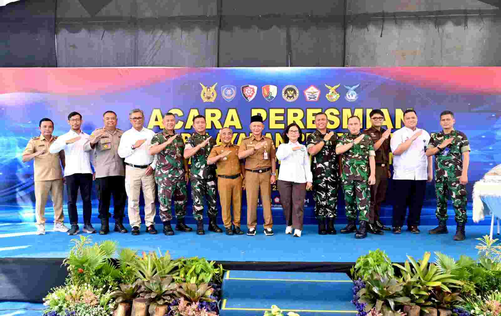 Dukung Program Asta Cita Presiden RI, Danlanud Sjamsudin Noor Resmikan SPPG Maluka Baulin Perkuat Gizi Generasi Bangsa Dukung Program Asta Cita Presiden RI, Danlanud Sjamsudin Noor Resmikan SPPG Maluka Baulin Perkuat Gizi Generasi Bangsa