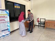 Polantas Tuban Diserbu Pertanyaan Warga, Dari SIM Kedaluwarsa hingga BPKB Kendaraan Bekas
