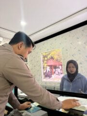 Cerita Pagi di Tuban, Warga Datangi Polantas Tuban untuk Urus Kebingungan BPKB