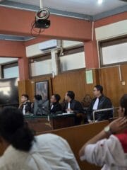 Sidang Perdana Berlanjut, Dakwaan Jaksa Digugat Lewat Eksepsi