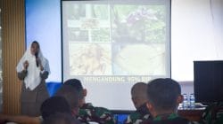Kodim 1710/Mimika Bekali Prajurit dan Persit Pengetahuan Deteksi Dini Kanker dan Tumor Kodim 1710/Mimika Bekali Prajurit dan Persit Pengetahuan Deteksi Dini Kanker dan Tumor