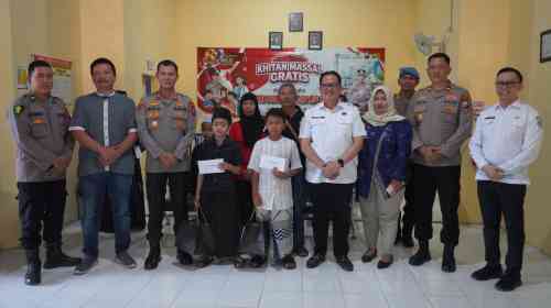 Polres Probolinggo Kota Gelar Khitan Gratis Dan Donor Darah Sambut Hari Bhayangkara ke-80 Polres Probolinggo Kota Gelar Khitan Gratis Dan Donor Darah Sambut Hari Bhayangkara ke-80