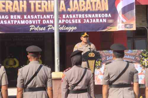 Polres Probolinggo Gelar Sertijab Pejabat Utama dan Kapolsek Jajaran