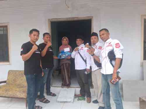 DPC MADAS Probolinggo Raya Gelar Aksi Sosial Bersama SAKERA Lumajang, Salurkan Paket Sembako DPC MADAS Probolinggo Raya Gelar Aksi Sosial Bersama SAKERA Lumajang, Salurkan Paket Sembako