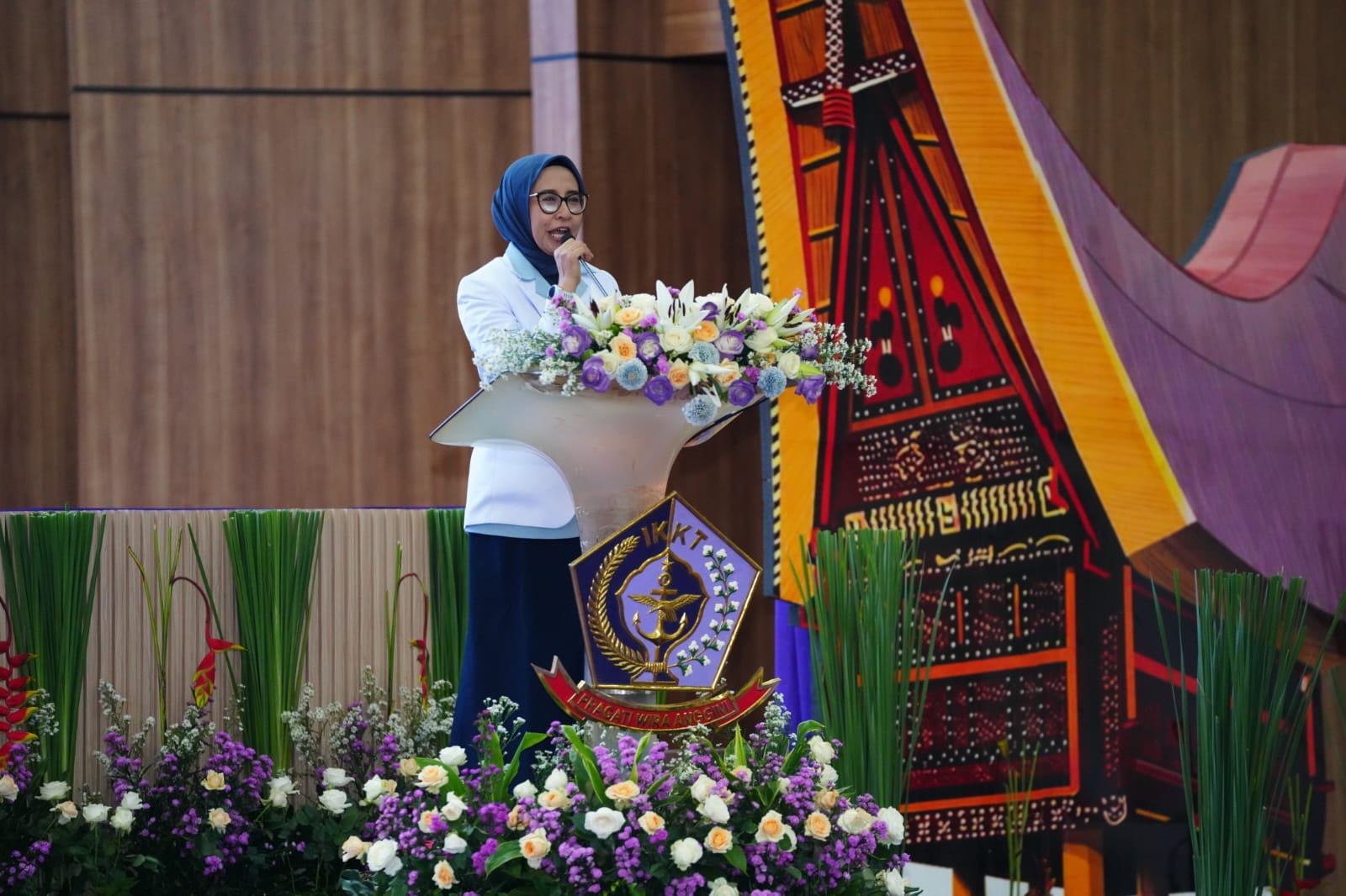 IKKT Pragati Wira Anggini Pecahkan Rekor MURI Vaksinasi Campak Dewasa Terbanyak IKKT Pragati Wira Anggini Pecahkan Rekor MURI Vaksinasi Campak Dewasa Terbanyak