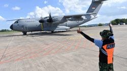 Menembus Jarak Demi Terangnya Negeri, Lanud Sjamsudin Noor Dukung Misi Airbus A-4002M TNI AU Percepat Pemulihan Kelistrikan Sumatera