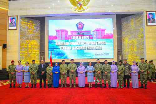 Danlanud Sultan Hasanuddin Resmi Sandang Pangkat Marsekal Pertama Danlanud Sultan Hasanuddin Resmi Sandang Pangkat Marsekal Pertama