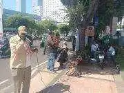Aliansi Surat Ijo Surabaya Gelar Demo, Spanduk Tolak Skema IPT Ramai Sorotan