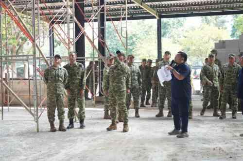 Panglima TNI Pimpin Pengesahan Doktrin "Perisai Trisula Nusantara", Tegaskan Adaptasi TNI Hadapi Perang Modern Panglima TNI Pimpin Pengesahan Doktrin "Perisai Trisula Nusantara", Tegaskan Adaptasi TNI Hadapi Perang Modern