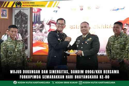 Wujud Dukungan dan Sinergitas, Dandim 0906/Kkr Bersama Forkopimda Semarakkan Hari Bhayangkara Ke-80 Wujud Dukungan dan Sinergitas, Dandim 0906/Kkr Bersama Forkopimda Semarakkan Hari Bhayangkara Ke-80