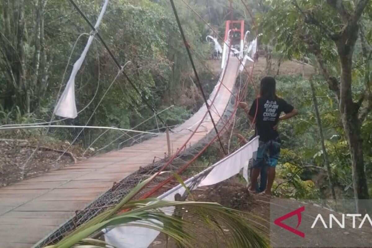 Kondisi yang terjadi bukan merupakan keruntuhan atau ambruknya keseluruhan struktur jembatan Kondisi yang terjadi bukan merupakan keruntuhan atau ambruknya keseluruhan struktur jembatan