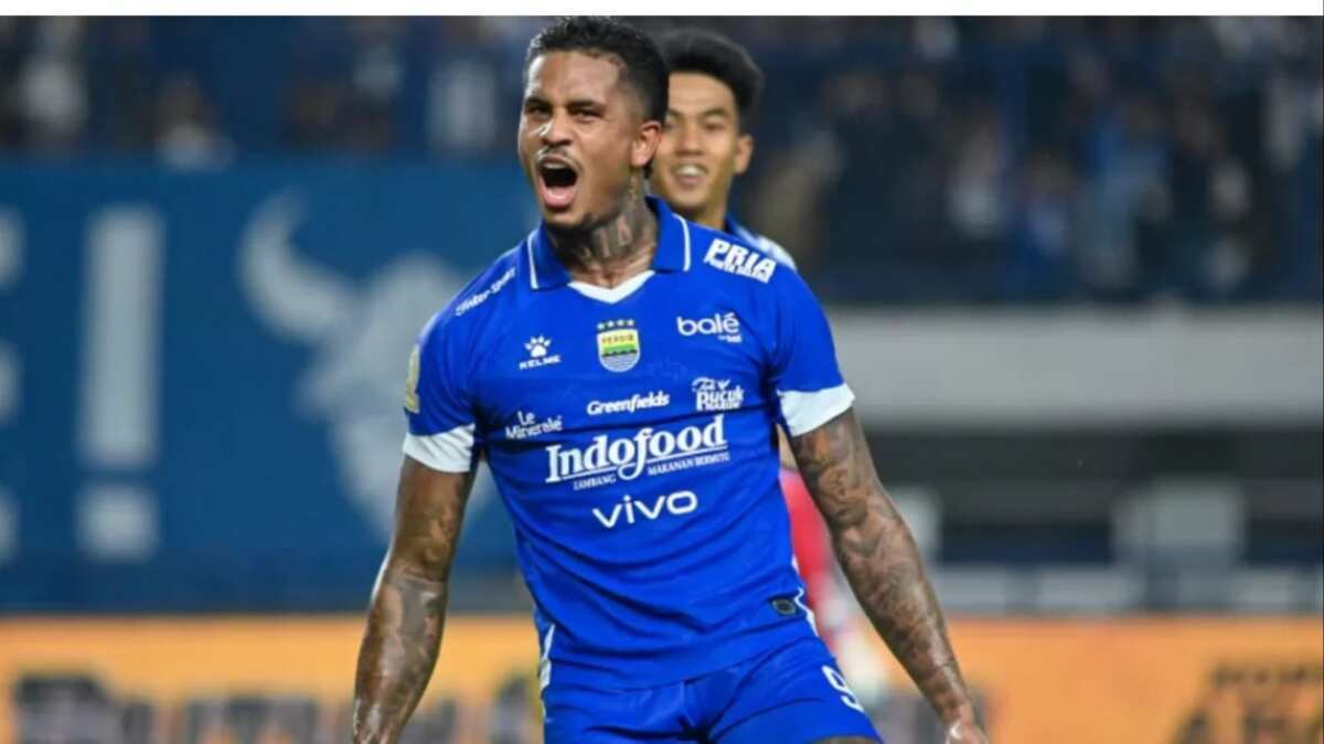 Ramon Tanque dan Pindahnya ke Persebaya Surabaya Ramon Tanque dan Pindahnya ke Persebaya Surabaya