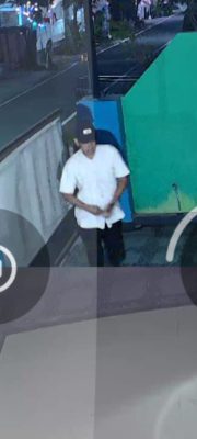 Pencuri Diduga Panjat Pagar dan Gasak Barang Di Perumahan Bulu Indah Kraksaan, Aksi Terekam CCTV