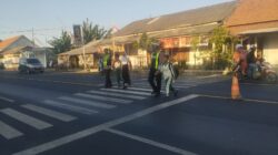 Satlantas Polres Probolinggo Maksimalkan Pengaturan Lalu Lintas Di Sejumlah Titik Sekolah Satlantas Polres Probolinggo Maksimalkan Pengaturan Lalu Lintas Di Sejumlah Titik Sekolah