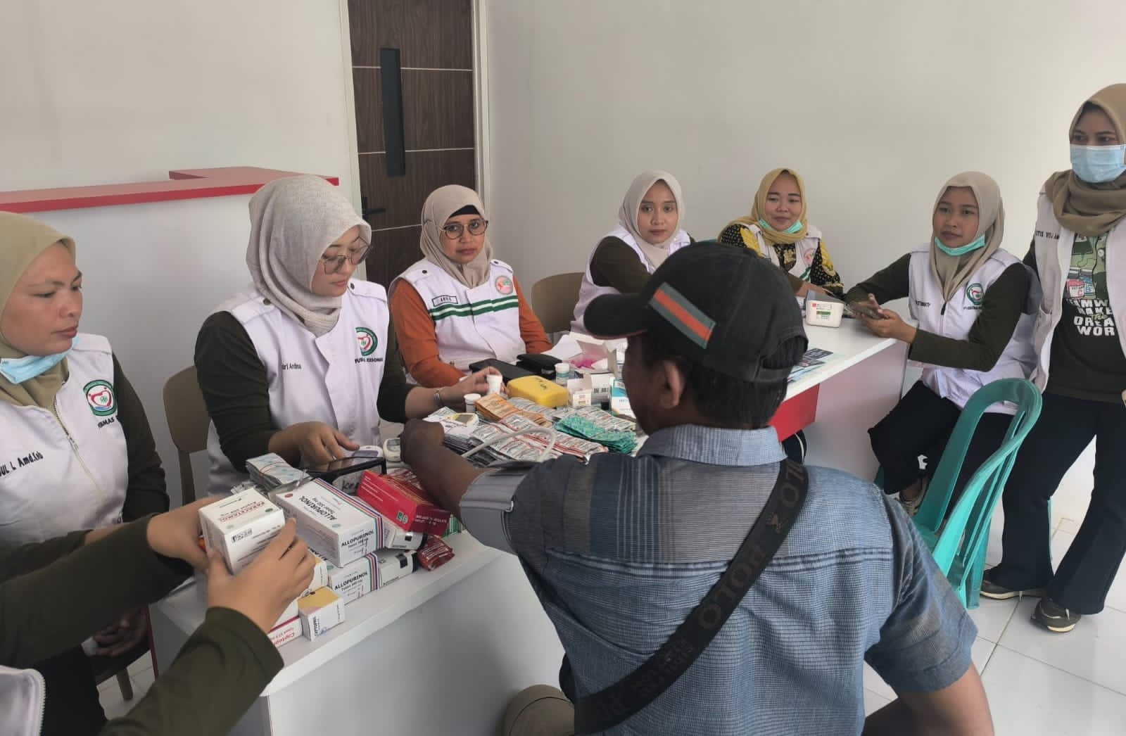Penutupan TMMD 129 Bojonegoro Diwarnai dengan Layanan Kesehatan Gratis