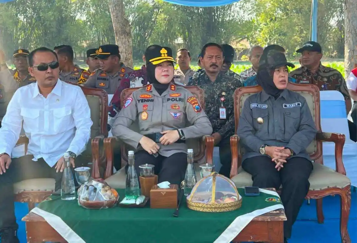 TMMD 129 Bojonegoro Sukses Digelar, Ketua DPRD Abdullah Umar: Rawat Hasilnya, Jaga Semangat Gotong Royong! TMMD 129 Bojonegoro Sukses Digelar, Ketua DPRD Abdullah Umar: Rawat Hasilnya, Jaga Semangat Gotong Royong!