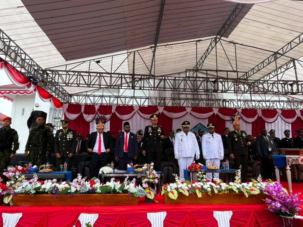 Upacara HUT ke-81 RI di Yahukimo Berlangsung Khidmat, Bupati Didimus Yahuli Pimpin Langsung Upacara HUT ke-81 RI di Yahukimo Berlangsung Khidmat, Bupati Didimus Yahuli Pimpin Langsung