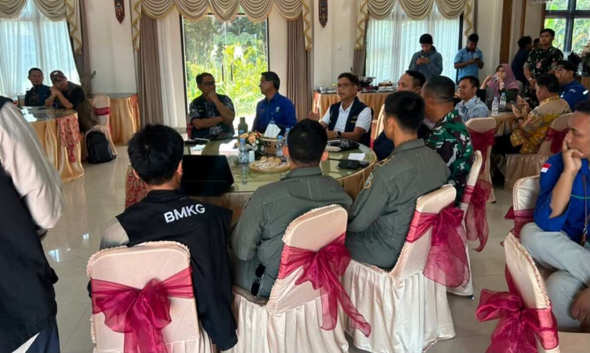 TNI Siagakan 73.766 Personel Tangani Karhutla di Berbagai Wilayah TNI Siagakan 73.766 Personel Tangani Karhutla di Berbagai Wilayah