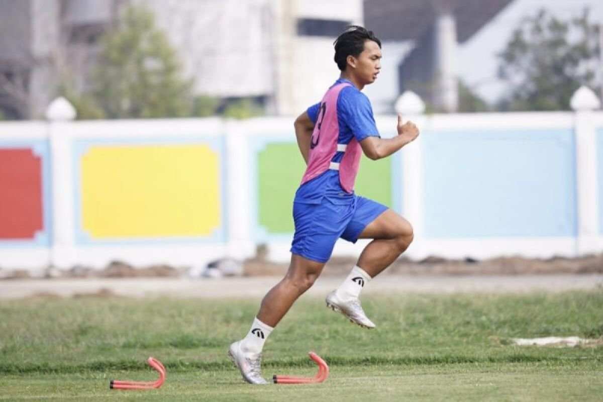 Peningkatan Stadion Tuah Pahoe untuk Standar FIFA