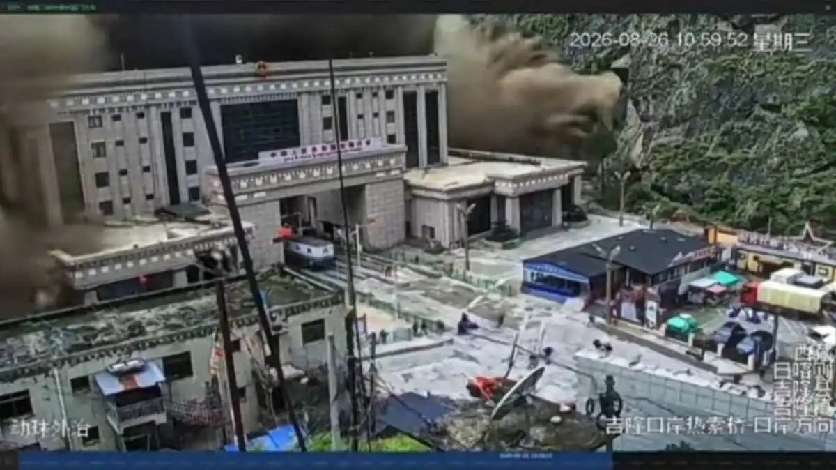Banjir Bandang Tibet-Nepal: Pekerja PLTA Terjebak di 12 Lokasi