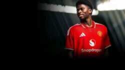 Carlos Baleba Absen di Manchester United Carlos Baleba Absen di Manchester United