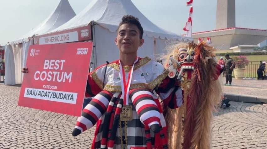 Dika Raih Penghargaan Best Costume di Merdeka Run 2026