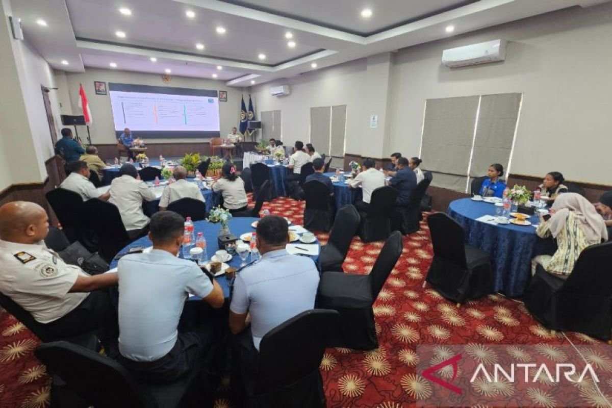 Keterlibatan Pemda Dalam Pengawasan Aktivitas Orang Asing di Papua Barat