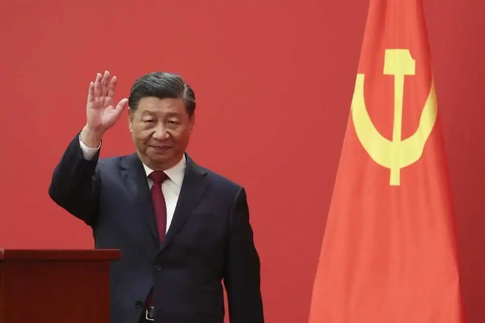 Krisis Kepemimpinan Militer China Menjelang Sidang Besar