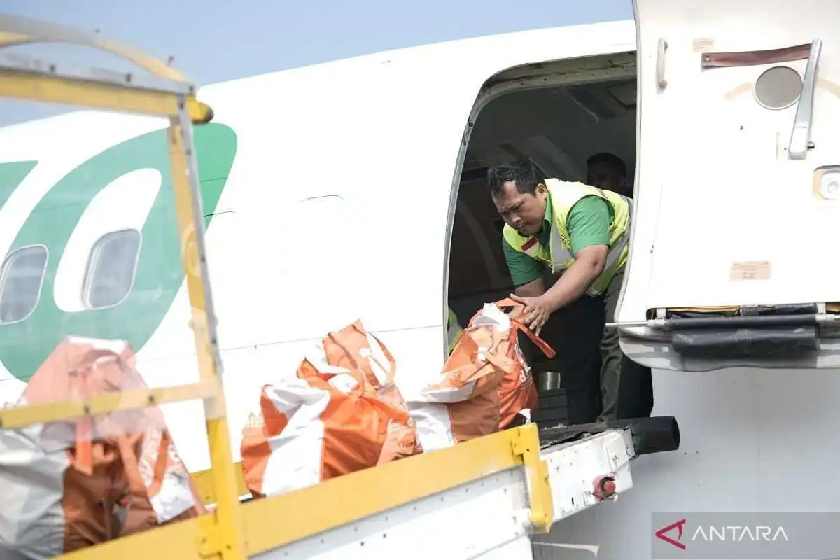 Citilink Kirim Bantuan Kemanusiaan ke NTT Setelah Gempa