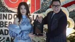 Agnez Mo Diganjar Penghargaan Indonesia Berkarya