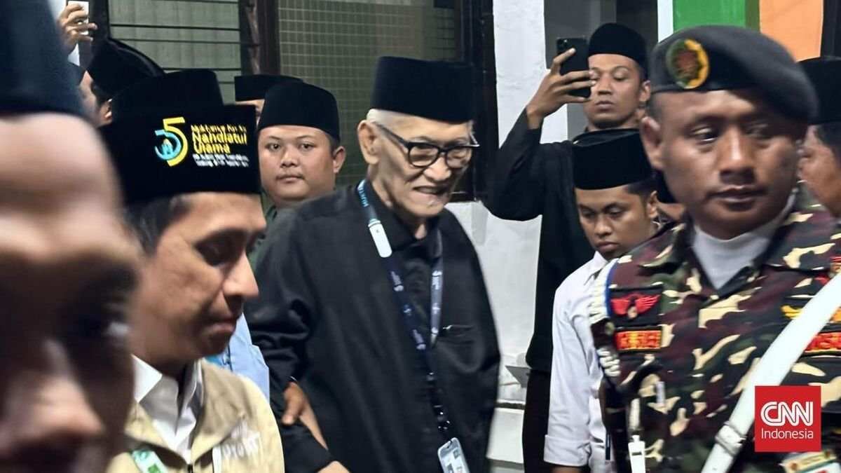 Pesan Khusus Kiai Sepuh untuk Rais Aam KH Miftachul Akhyar Pesan Khusus Kiai Sepuh untuk Rais Aam KH Miftachul Akhyar