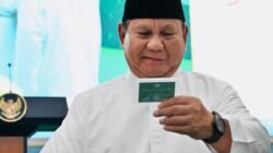 Momen Bersejarah Prabowo Subianto Menerima Kartu Anggota Nahdlatul Ulama