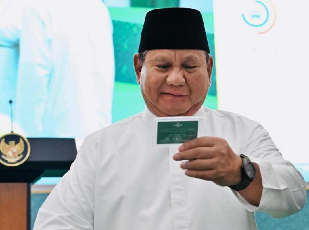 Momen Bersejarah Prabowo Subianto Menerima Kartu Anggota Nahdlatul Ulama