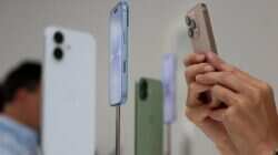 iPhone 17 Pertahankan Gelar HP Terlaris Dunia iPhone 17 Pertahankan Gelar HP Terlaris Dunia