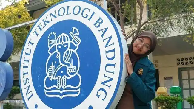 Perjuangan Larasati Aulia: Dari Keterbatasan Menuju Pendidikan Tinggi di ITB