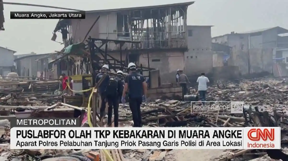 Olah TKP Kebakaran di Muara Angke