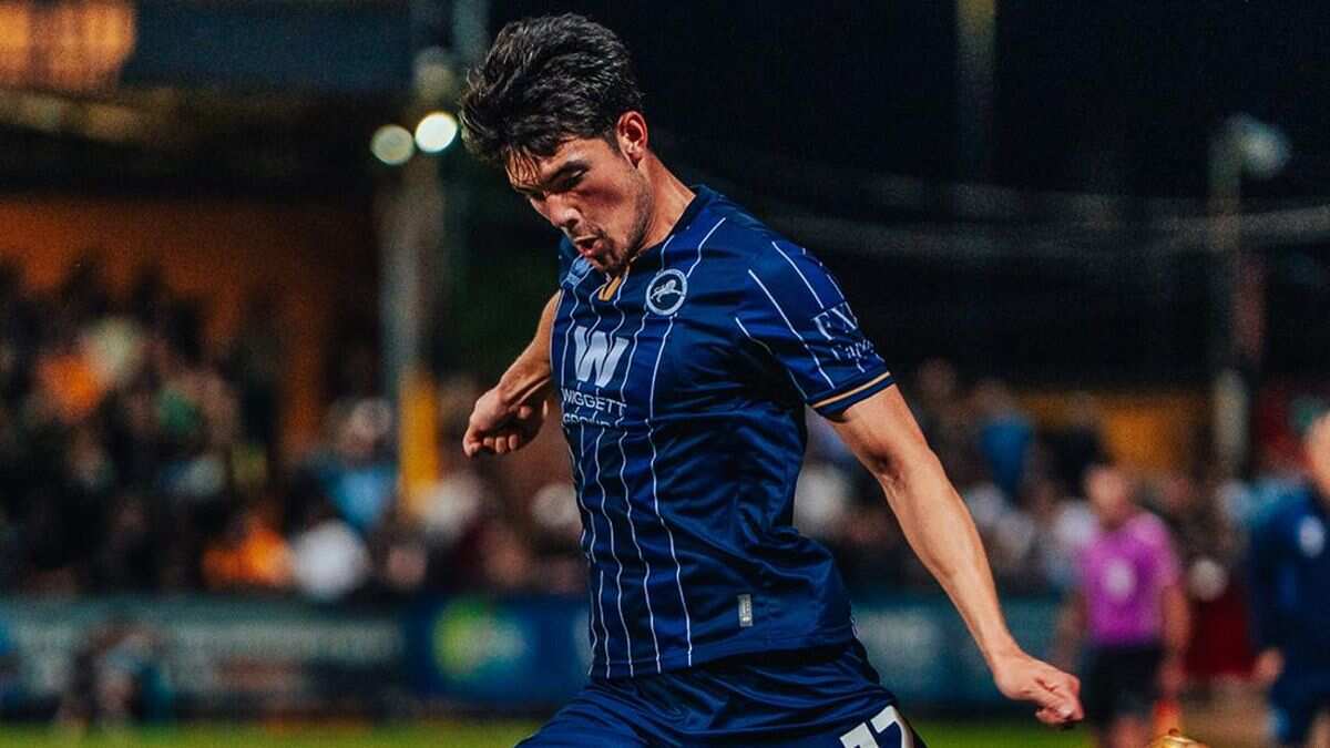 Millwall Hadapi Newcastle di Carabao Cup: Kesempatan untuk Elkan Baggott