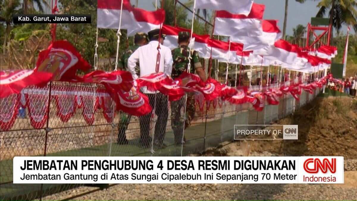 Jembatan Penghubung Empat Desa di Kabupaten Garut Resmi Digunakan