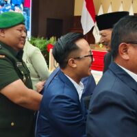Anggota Dewan Baru Resmi Dilantik, Danrem 091/ASN Sampaikan Selamat dan Harapan Sinergitas Wilayah