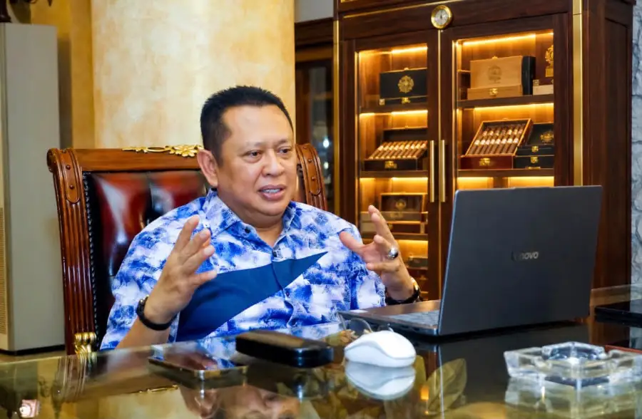 Beri Kuliah Pascasarjana Universitas Pertahanan, Bamsoet Ingatkan Kekuatan Negara Ditentukan Kemampuan Mengelola Konflik dan Menjaga Kepercayaan Publik Beri Kuliah Pascasarjana Universitas Pertahanan, Bamsoet Ingatkan Kekuatan Negara Ditentukan Kemampuan Mengelola Konflik dan Menjaga Kepercayaan Publik