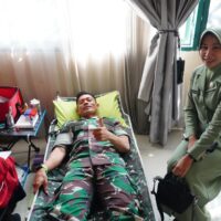 Sambut HUT TNI ke-81, Korem 091/ASN Gelar Aksi Kemanusiaan Donor Darah, Khitanan, dan Pengobatan Gratis