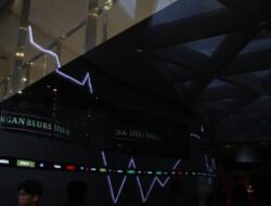 Suspensi Perdagangan Saham PT Steady Safe Tbk