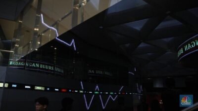 Suspensi Perdagangan Saham PT Steady Safe Tbk