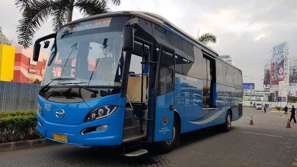 Tarif Transjabodetabek Menuju Bandara Soekarno-Hatta Tarif Transjabodetabek Menuju Bandara Soekarno-Hatta