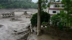 Tragedi Banjir Bandang Nepal: Jumlah Korban Terus Bertambah Tragedi Banjir Bandang Nepal: Jumlah Korban Terus Bertambah