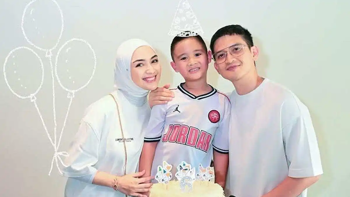 Perayaan Sederhana Ulang Tahun Athar, Anak Citra Kirana