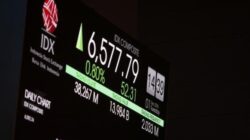 Indeks Harga Saham Gabungan Menguat di Awal Perdagangan Indeks Harga Saham Gabungan Menguat di Awal Perdagangan