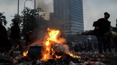 Implikasi Hukum Pembubaran Demonstrasi di Jakarta Implikasi Hukum Pembubaran Demonstrasi di Jakarta